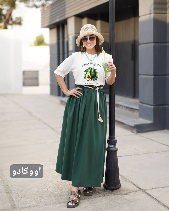 شومیز و دامن صدف دریایی